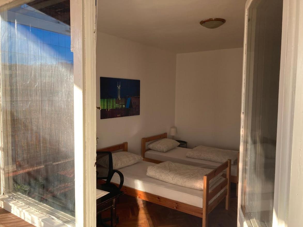 Penthouse Stan 80M2, Terasa 36M2, Garaza... Centar Banja Luke - Gradski Park バニャ・ルカ エクステリア 写真