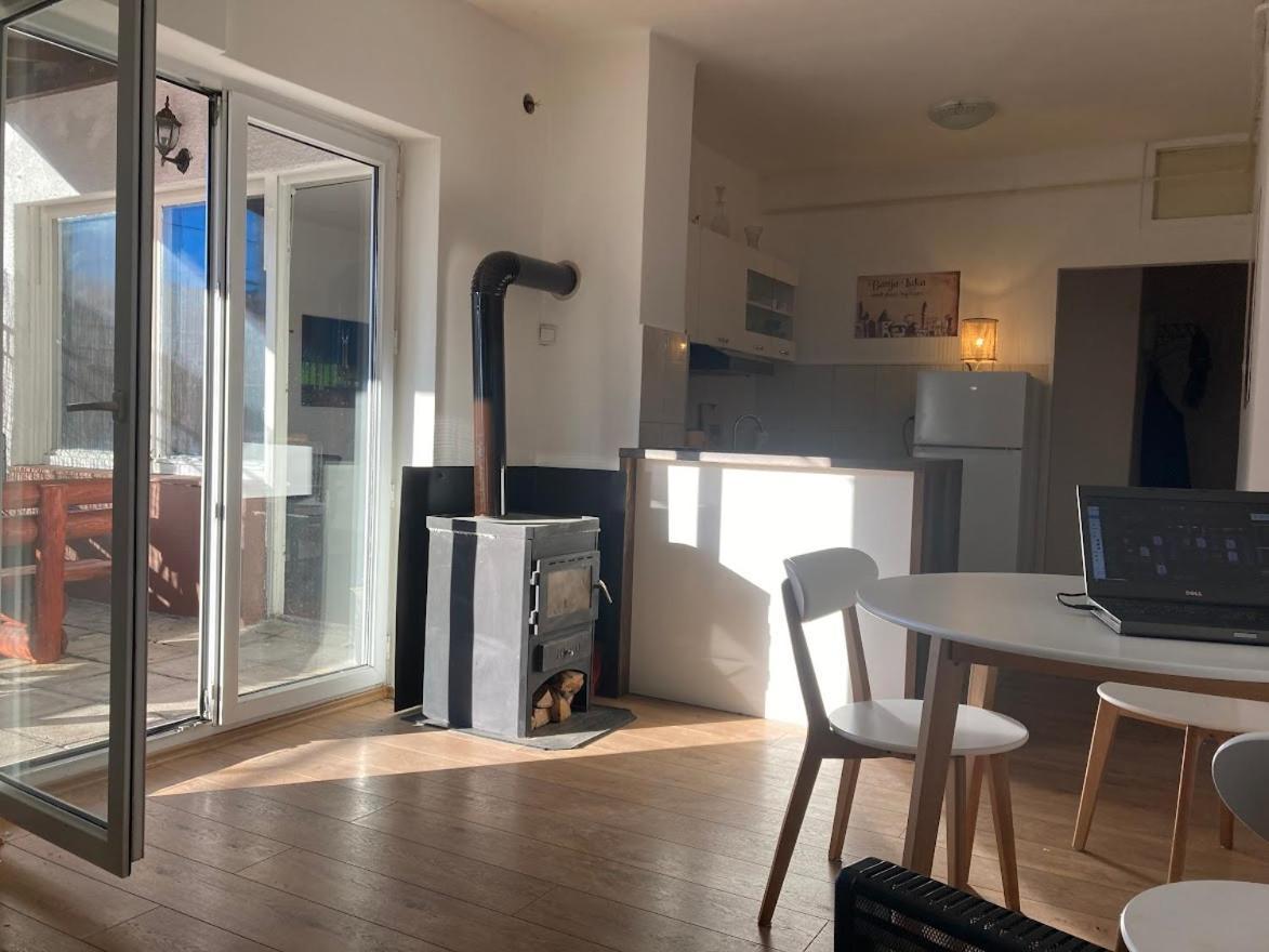 Penthouse Stan 80M2, Terasa 36M2, Garaza... Centar Banja Luke - Gradski Park バニャ・ルカ エクステリア 写真