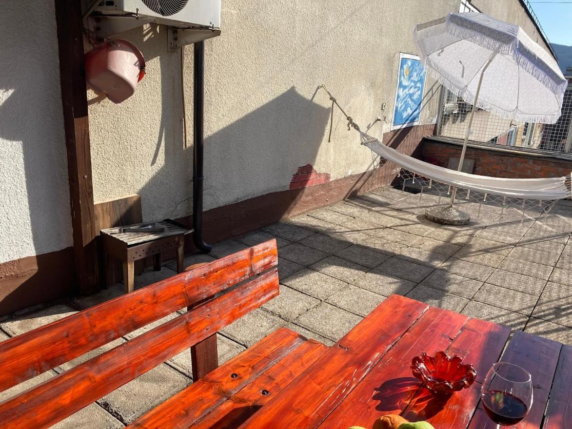 Penthouse Stan 80M2, Terasa 36M2, Garaza... Centar Banja Luke - Gradski Park バニャ・ルカ エクステリア 写真